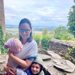 Meet your Posher, Julia